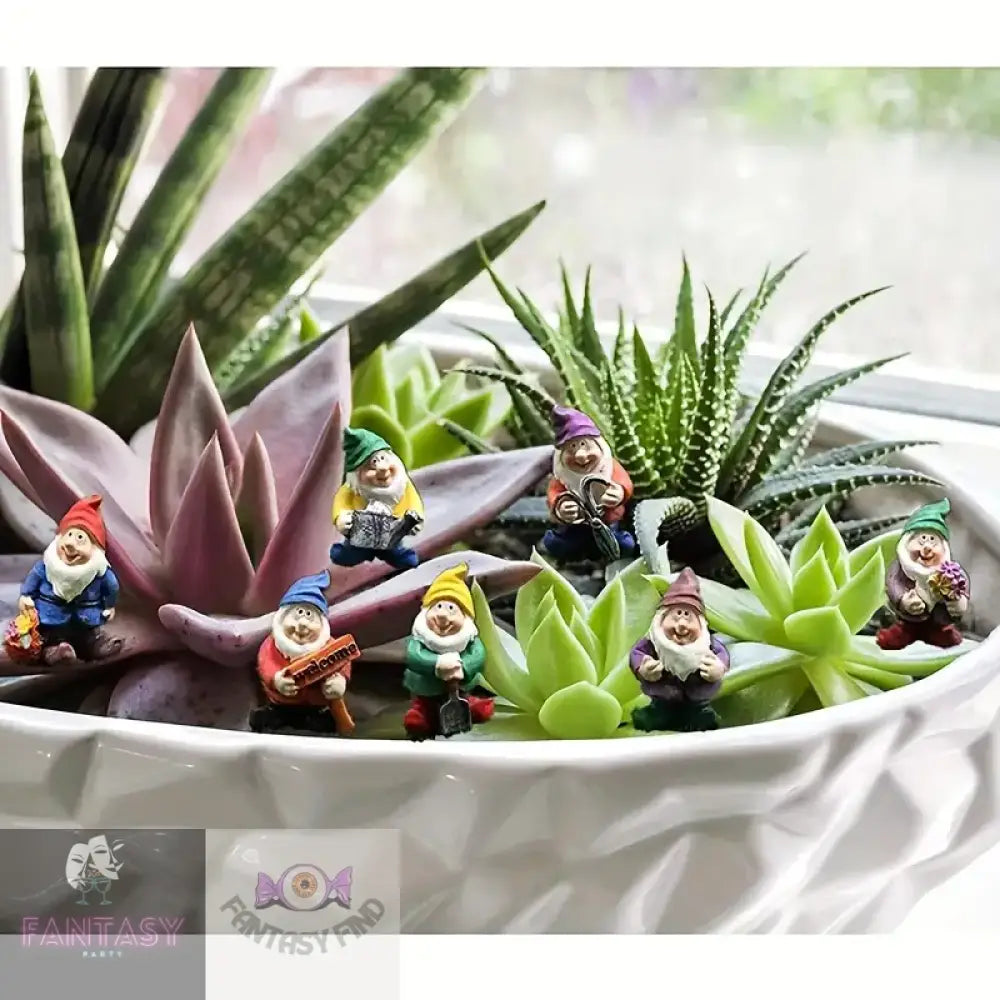 7Pcs Miniature Resin Garden Gnomes