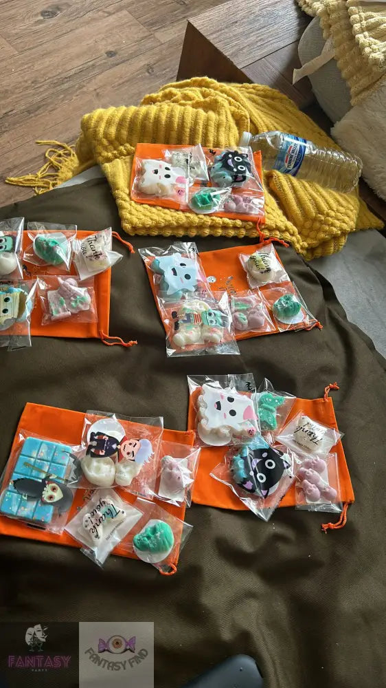 Halloween Bags Filled With 8 Of Wax Melt